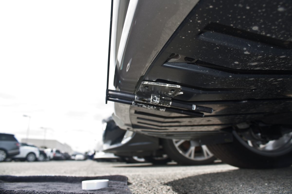 STO N SHO SNS92 License Plate Bracket for 2016-2017 Jaguar